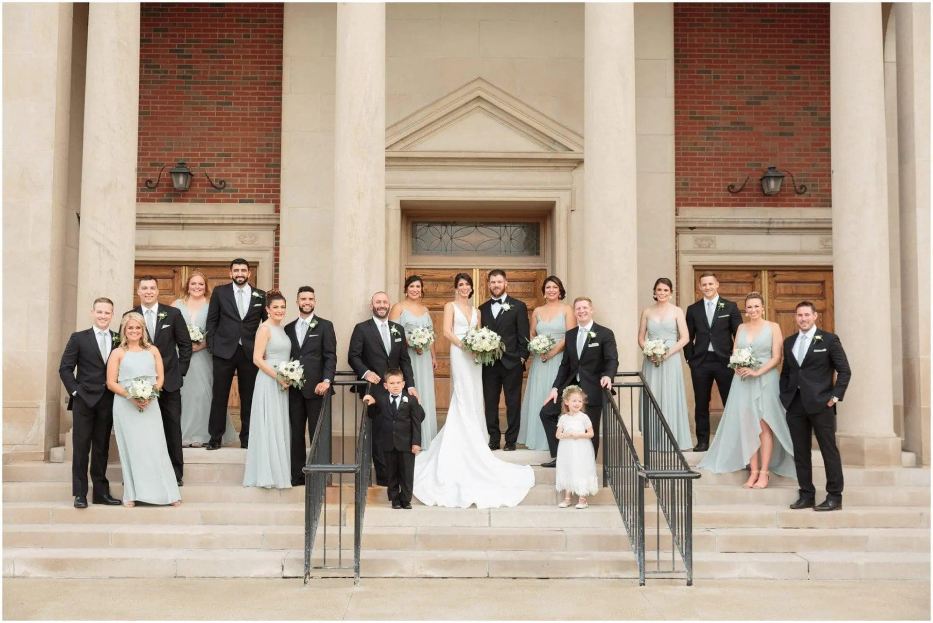 Hammerschmidt-Memorial-Chapel-Wedding-Wes-Craft-Photography