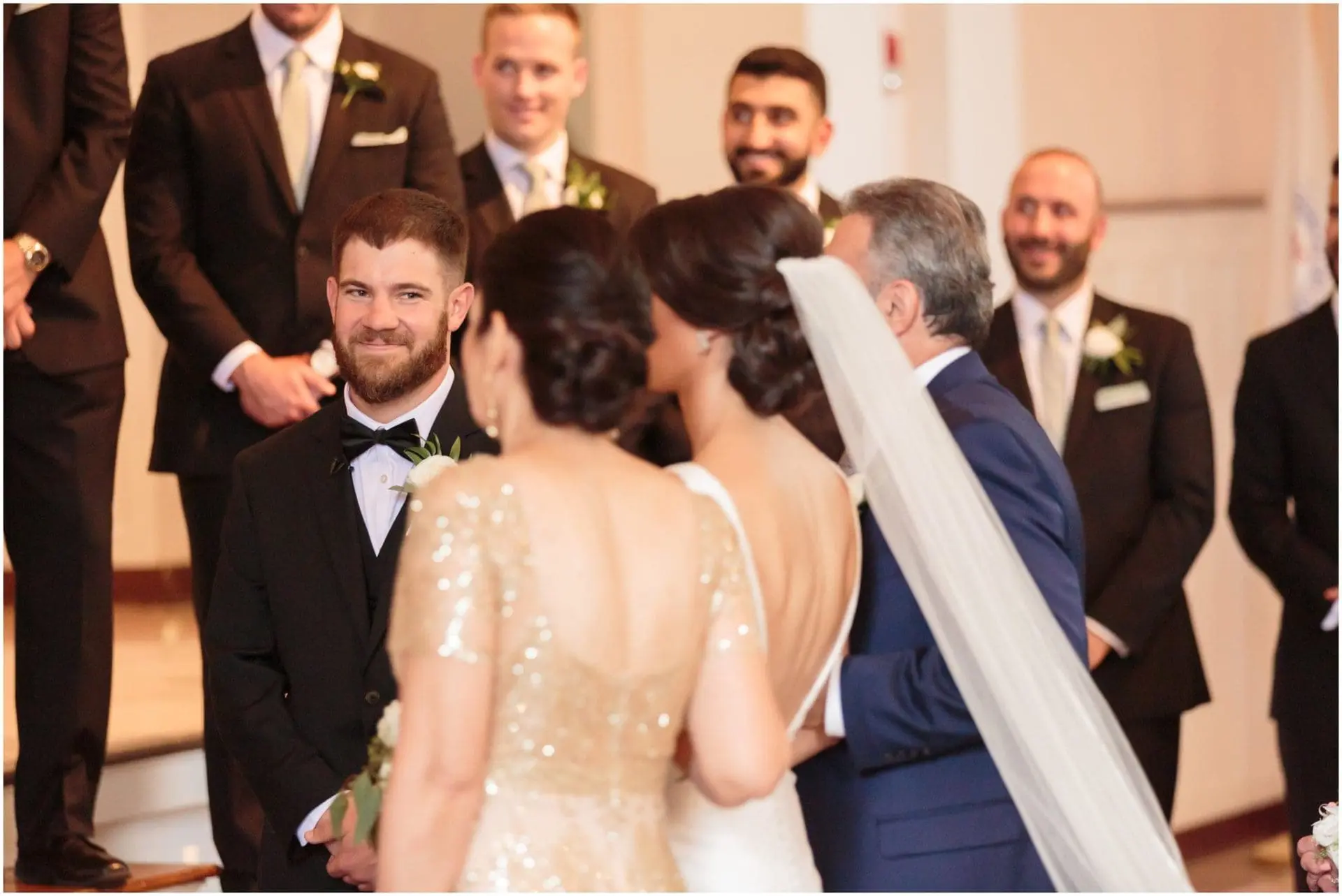 Hammerschmidt-Memorial-Chapel-Wedding-Wes-Craft-Photography