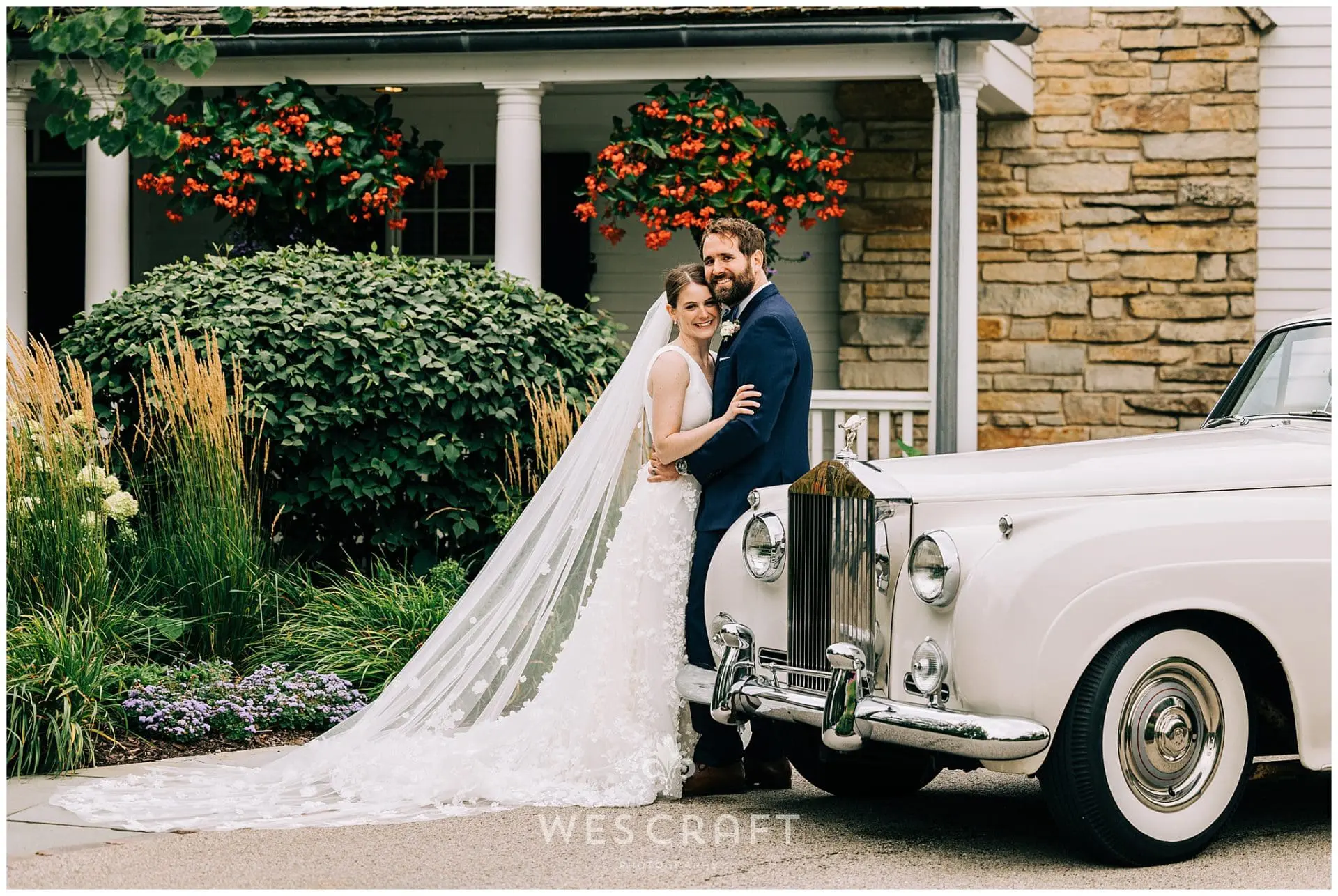 Vintage Car Wedding Photos