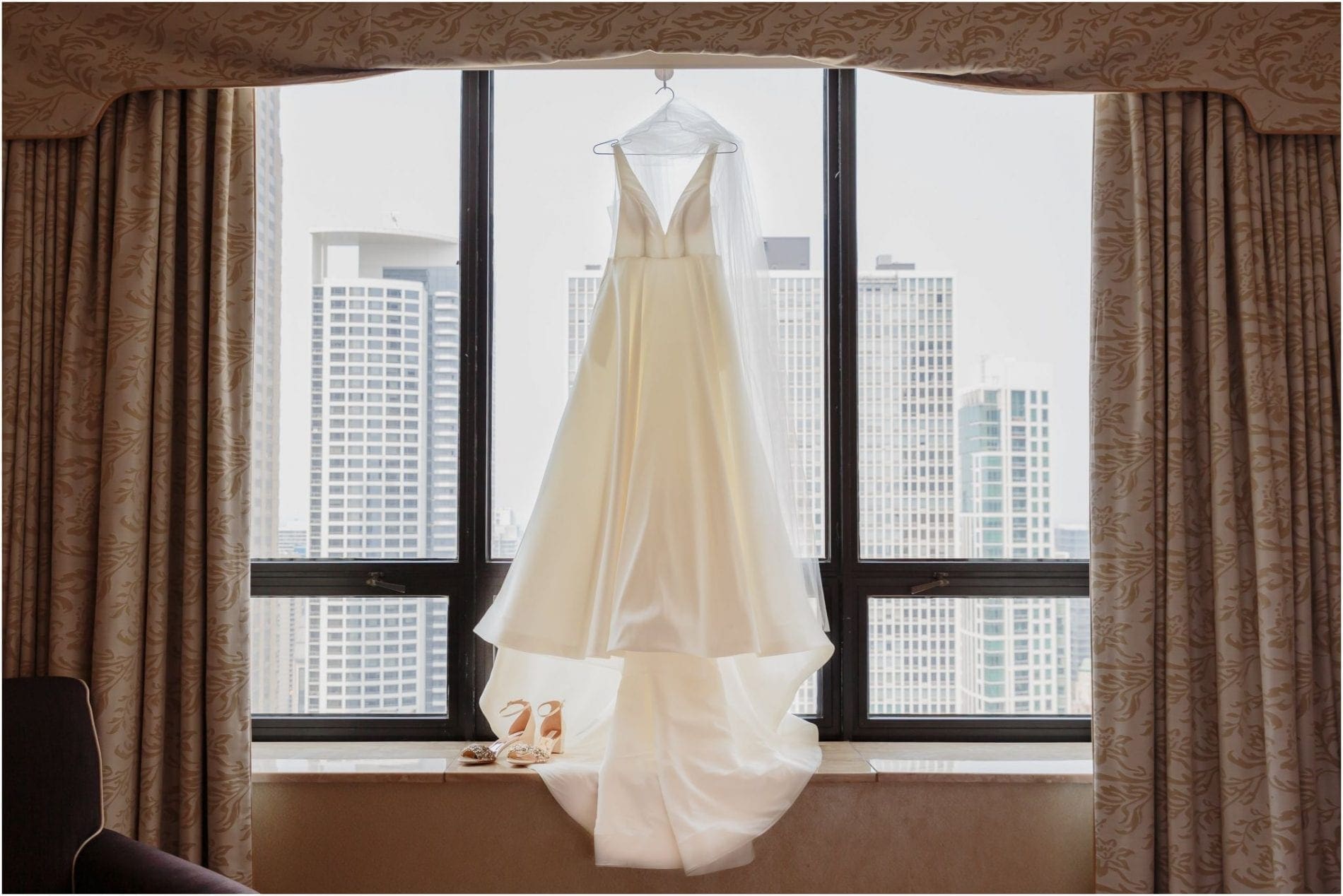 Ritz Carlton Chicago Wedding - Wes Craft Photography