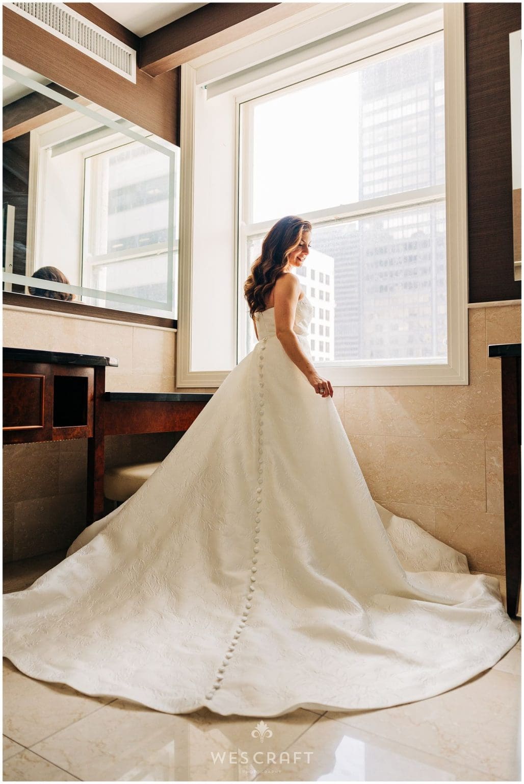 Wedding at The Rookery Building in Chicago - Wes Craft Photography